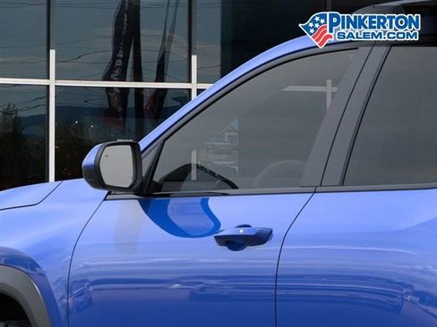 New 2026 Chevrolet Equinox ACTIV image 12