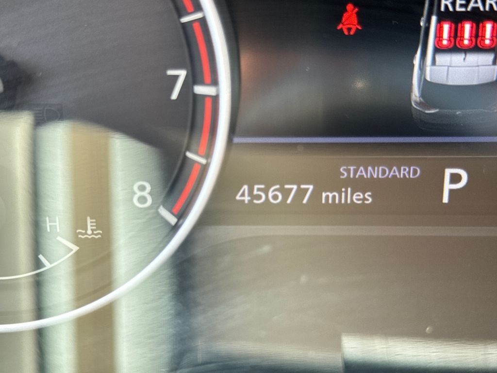 Used 2023 Nissan Rogue SV FWD image 18