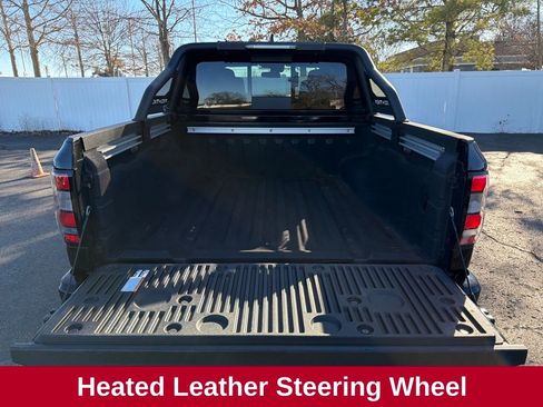 Used 2024 Nissan Frontier SV w/ Hardbody Edition image 43