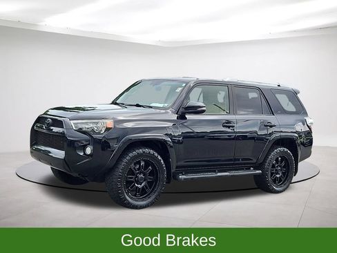 Used 2018 Toyota 4Runner SR5 Premium AWD/4WD image 3