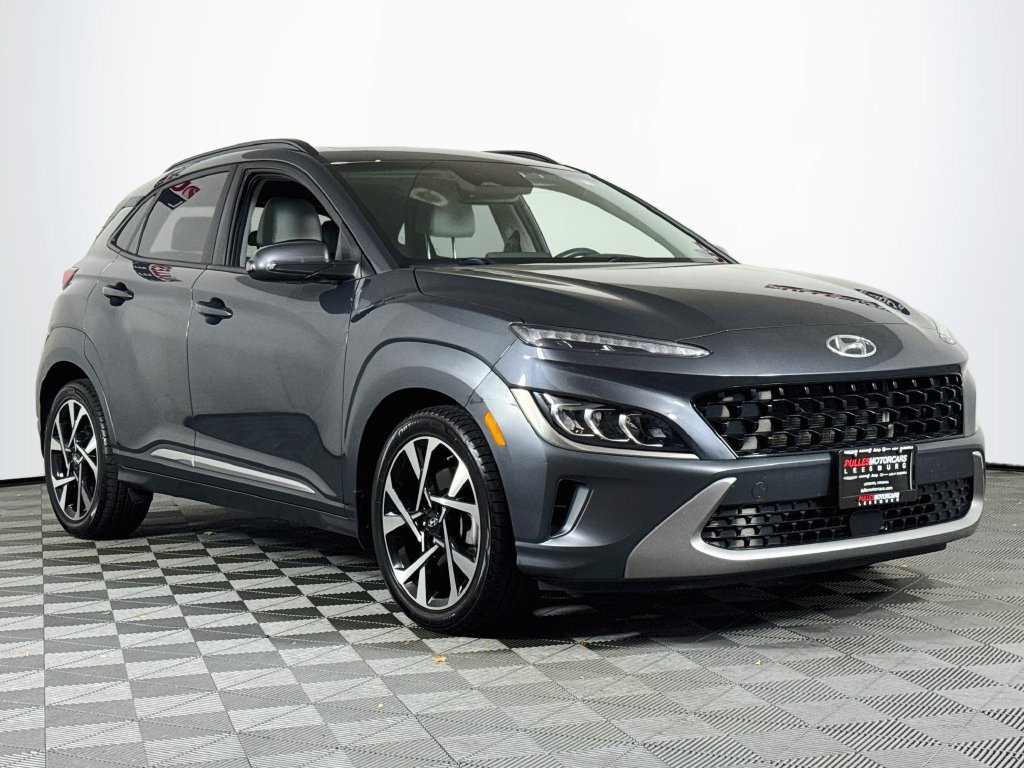 Used 2022 Hyundai Kona Limited AWD/4WD image 1
