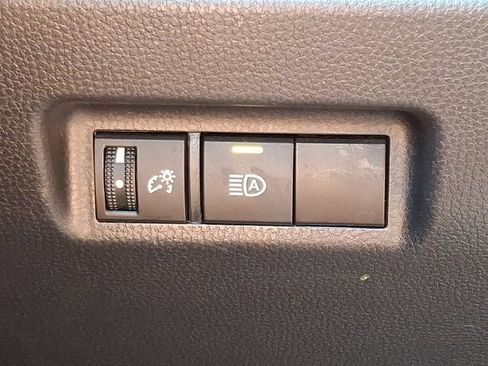 Used 2024 Toyota RAV4 XLE AWD/4WD image 22