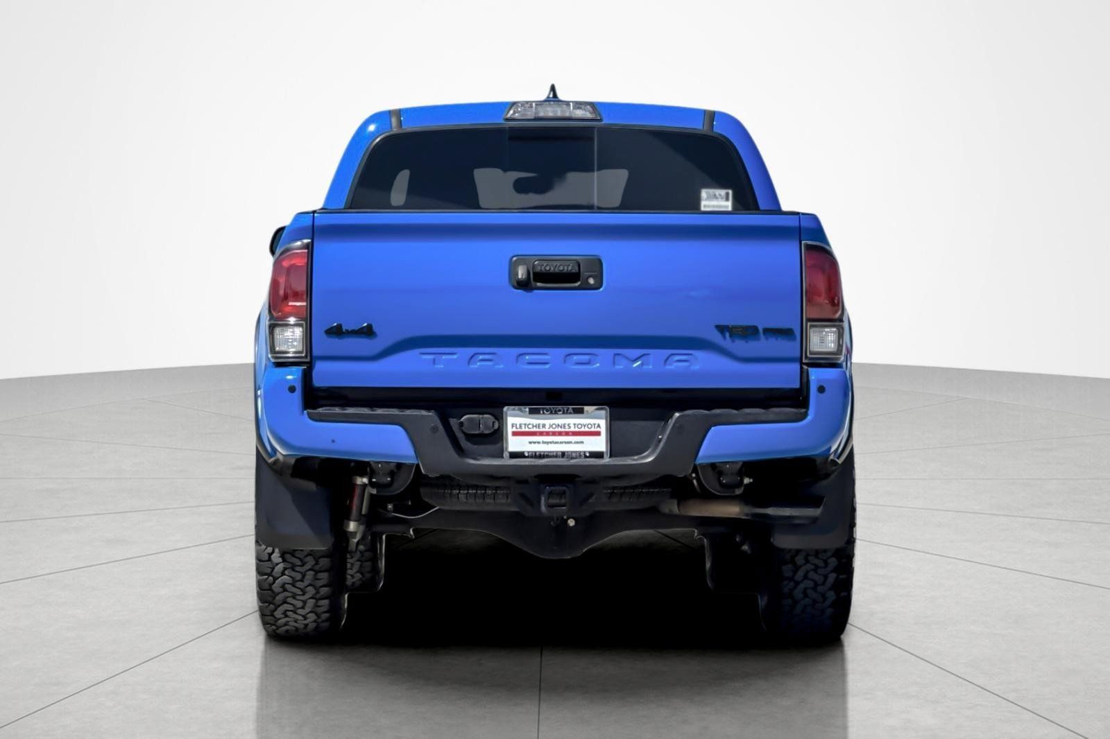 Certified 2019 Toyota Tacoma TRD Pro AWD/4WD image 4
