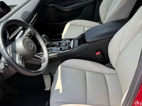 Used 2025 MAZDA CX-30 AWD 2.5 S w/ Preferred Package image 11