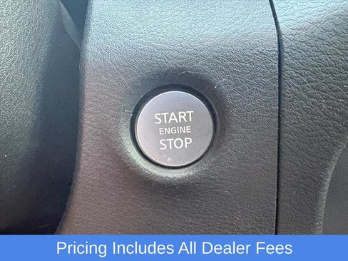Used 2022 Nissan Frontier SV w/ Technology Package RWD image 15