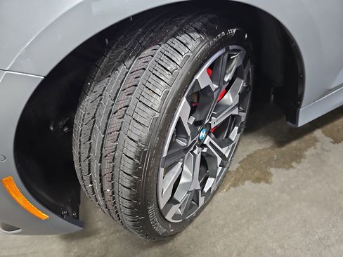 New 2026 BMW 330i Sedan w/ M Sport Package image 34