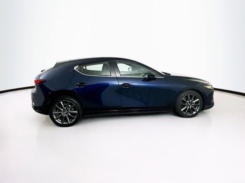 Used 2022 MAZDA MAZDA3 s FWD image 10