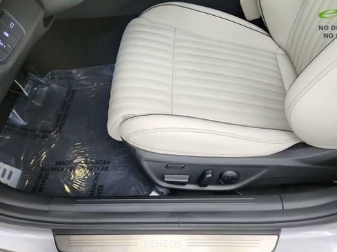 Used 2026 Genesis G70 3.3T Sport Prestige RWD image 35