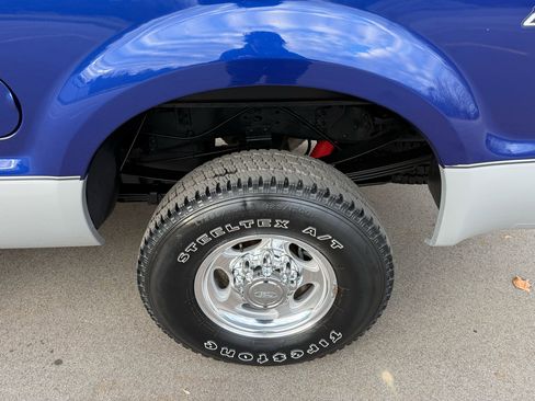 Used 2003 Ford F250 Lariat image 14