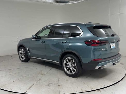 Used 2025 BMW X5 xDrive40i AWD/4WD image 4