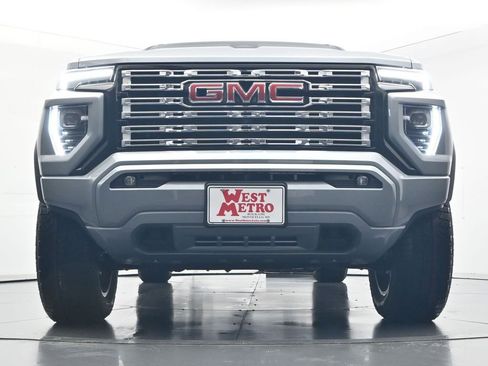 New 2026 GMC Canyon Denali image 30