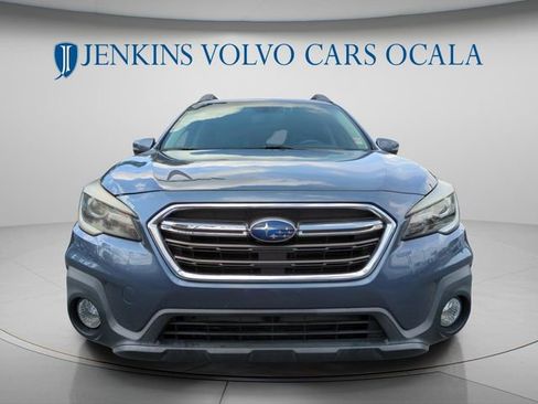 Used 2018 Subaru Outback 3.6R Limited image 22