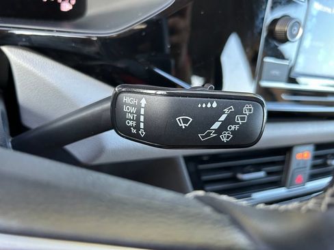 Used 2023 Volkswagen Taos S FWD image 21