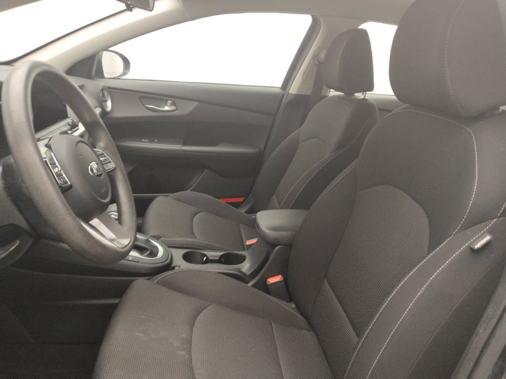 Used 2019 Kia Forte LXS FWD image 17