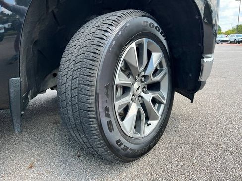 Used 2021 Chevrolet Silverado 1500 LT AWD/4WD image 5