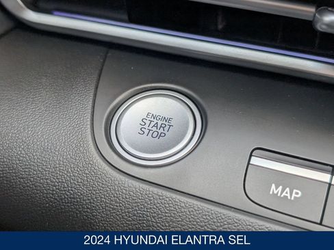Certified 2024 Hyundai Elantra SEL FWD image 27