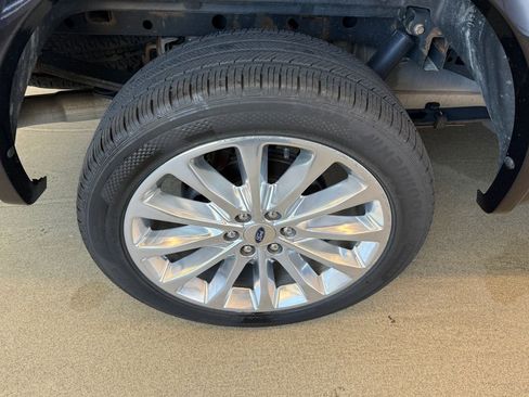 Used 2019 Ford F150 Limited w/ Trailer Tow Package AWD/4WD image 7