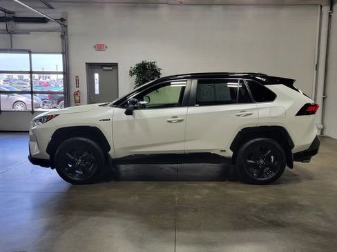 Used 2021 Toyota RAV4 XSE w/ XSE Grade Weather Package AWD/4WD image 8