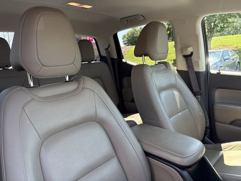Used 2017 GMC Canyon SLT w/ Driver Alert Package RWD image 27