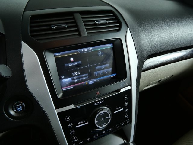 Used 2011 Ford Explorer Limited w/ 302A Rapid Spec Order Code FWD image 21