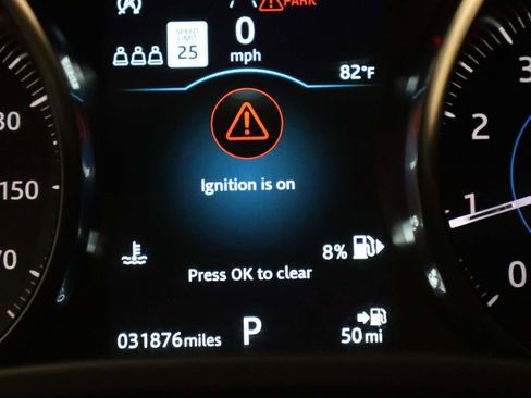 Used 2020 Jaguar F-PACE Premium AWD/4WD image 5