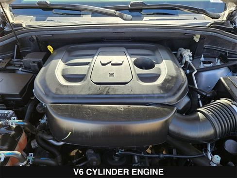 Used 2021 Jeep Grand Cherokee Laredo X image 36