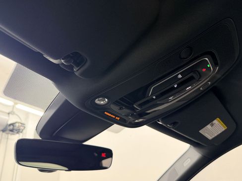 Certified 2025 Audi SQ7 Premium Plus AWD/4WD image 18