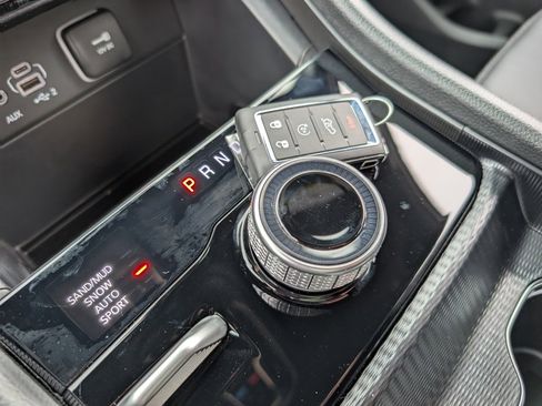 New 2025 Jeep Grand Cherokee Limited w/ Black Appearance Package image 29