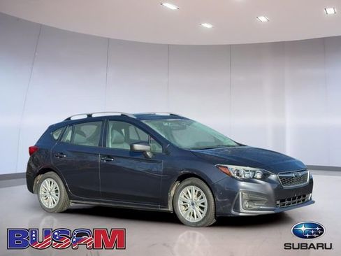 Used 2017 Subaru Impreza 2.0i Premium image 1