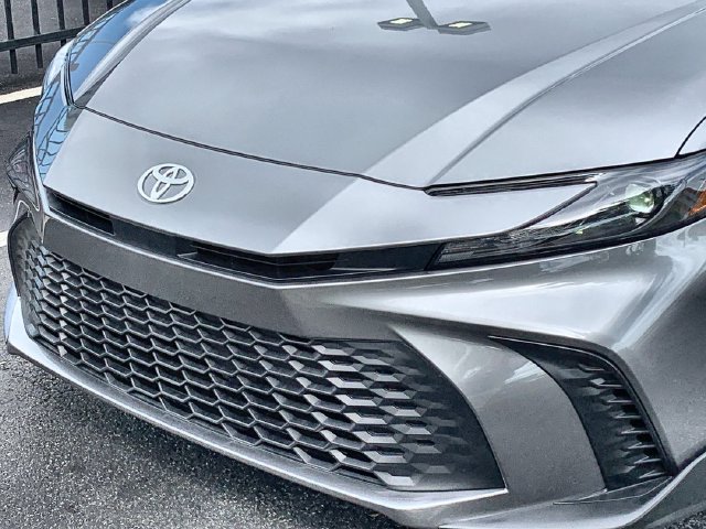 Used 2026 Toyota Camry SE w/ Convenience Package FWD image 45