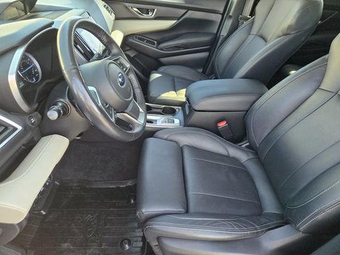 Used 2022 Subaru Ascent Limited w/ Technology Package image 12