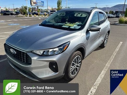 Certified 2024 Ford Escape SE FWD image 3
