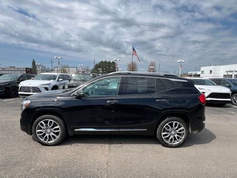 Certified 2024 GMC Terrain Denali w/ Denali Premium Package AWD/4WD image 2