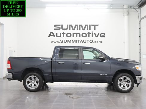 Used 2020 RAM 1500 Big Horn AWD/4WD image 1