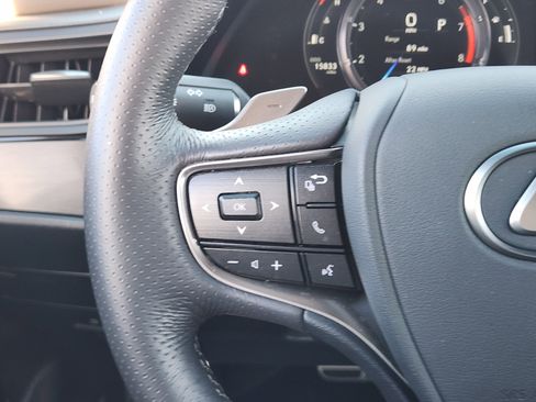 Used 2023 Lexus ES 350 F Sport image 37