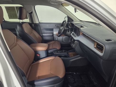 Used 2024 Ford Maverick Lariat FWD image 33