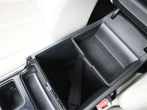 Used 2022 Kia Sorento SX image 9