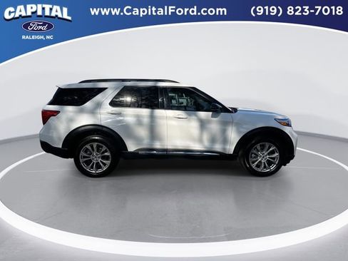 Certified 2023 Ford Explorer XLT w/ Equipment Group 202A image 9