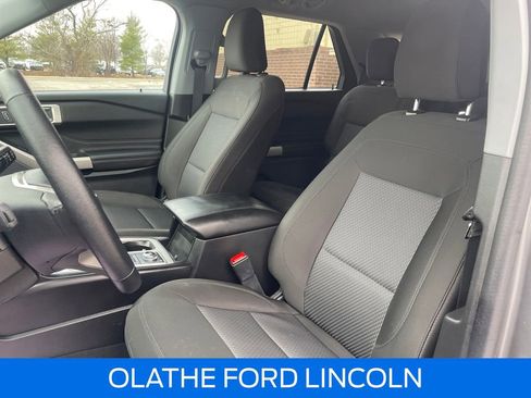 Certified 2023 Ford Explorer XLT image 19