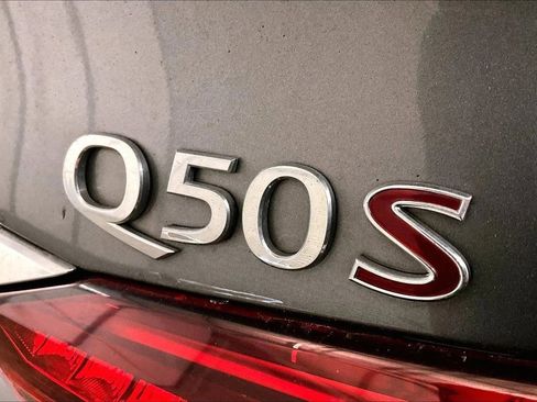 Used 2018 INFINITI Q50 Red Sport 400 w/ Sensory Package (Sport) image 13