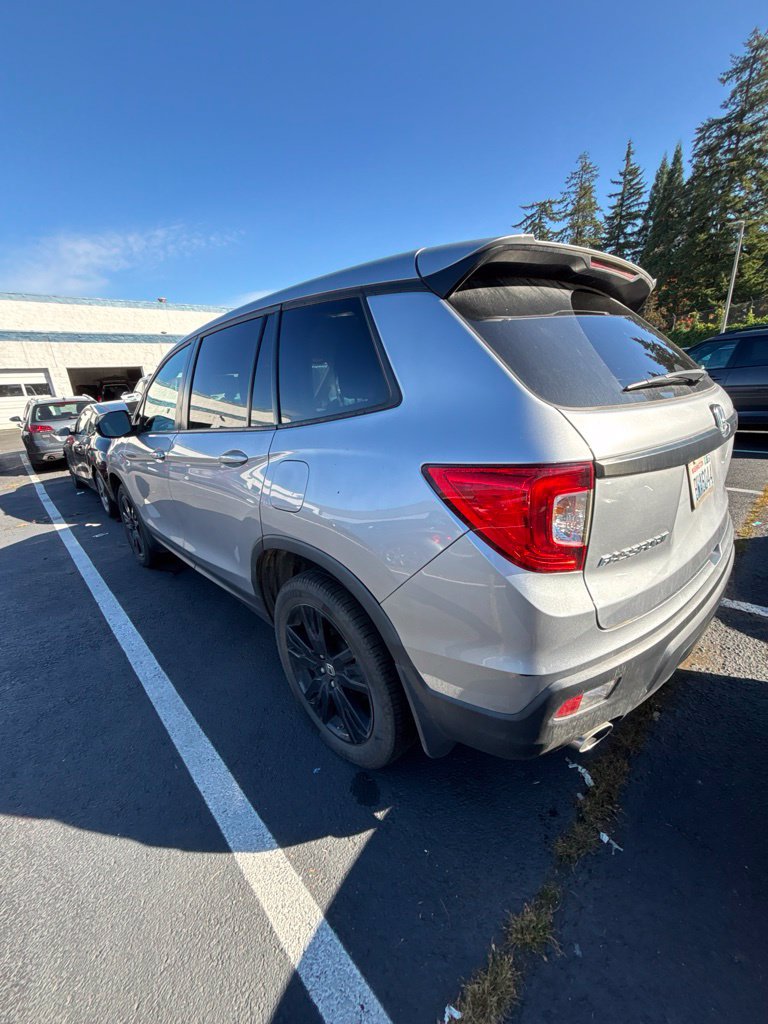 Used 2019 Honda Passport Sport image 2