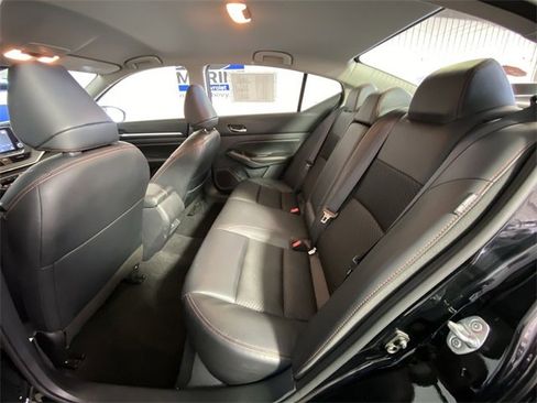 Used 2024 Nissan Altima 2.5 SR image 28