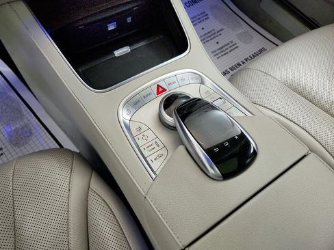 Used 2016 Mercedes-Benz S 550 Sedan image 19