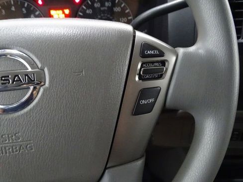 Used 2019 Nissan NV 2500 SV image 22