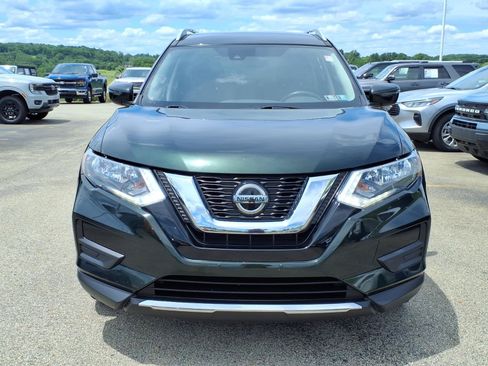Used 2019 Nissan Rogue SV AWD/4WD image 2