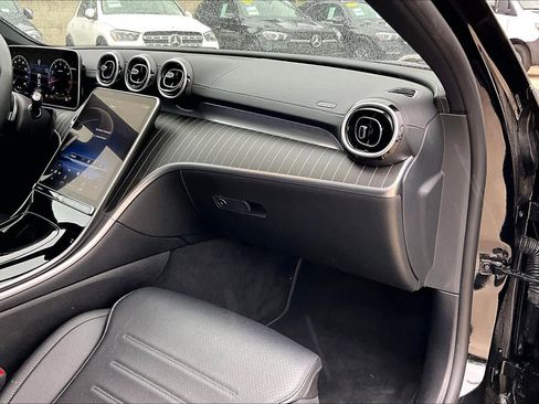 Used 2023 Mercedes-Benz C 300 C 300 image 18