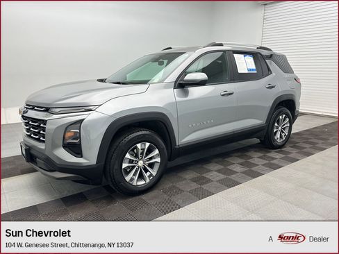 Certified 2025 Chevrolet Equinox LT AWD/4WD image 1