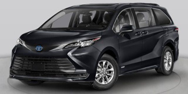 Certified 2025 Toyota Sienna XLE FWD image 1