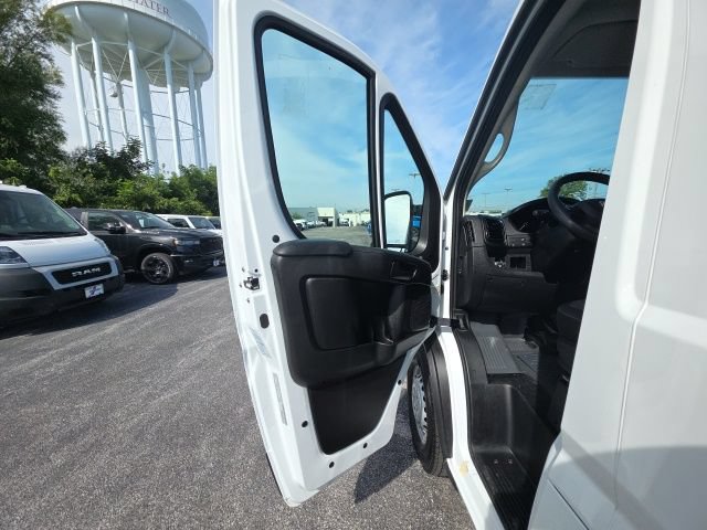 Used 2025 RAM ProMaster 2500 w/ Safety Group FWD image 19