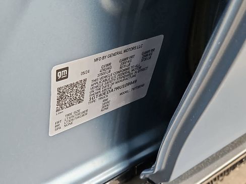 Used 2024 GMC Hummer EV 3X w/ Omega Edition AWD/4WD image 38